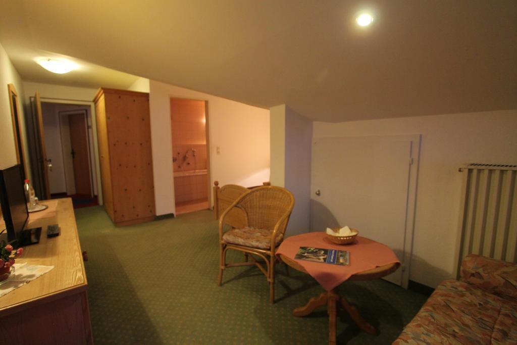 Reikartz Hotel Bergpanorama Пфронтен Екстериор снимка