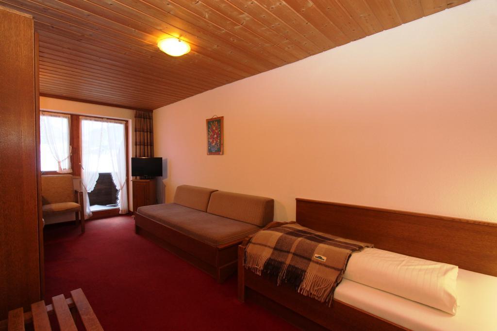 Reikartz Hotel Bergpanorama Пфронтен Стая снимка