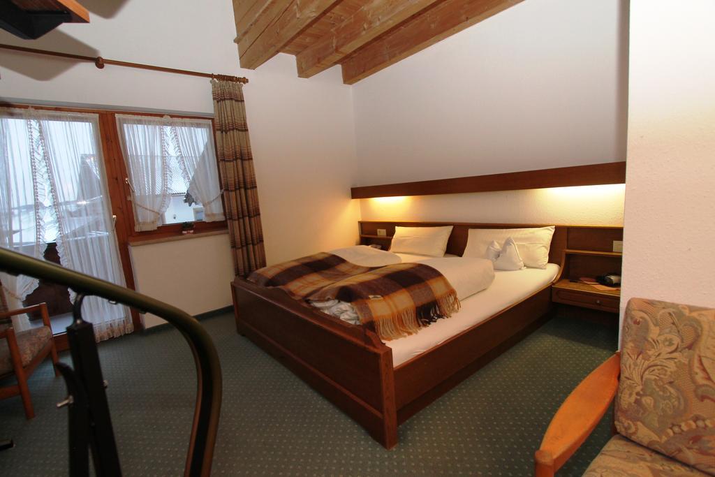 Reikartz Hotel Bergpanorama Пфронтен Стая снимка