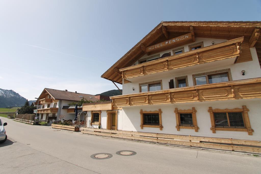 Reikartz Hotel Bergpanorama Пфронтен Екстериор снимка