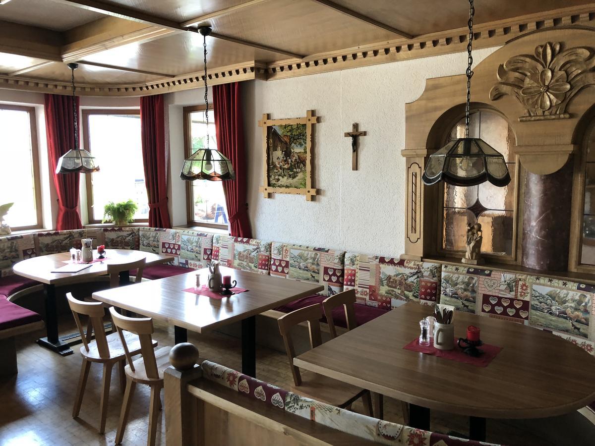 Reikartz Hotel Bergpanorama Пфронтен Екстериор снимка
