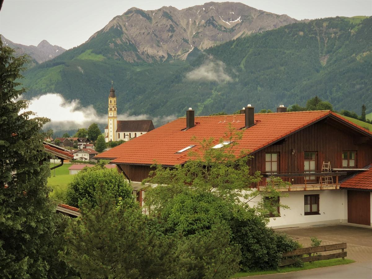 Reikartz Hotel Bergpanorama Пфронтен Екстериор снимка