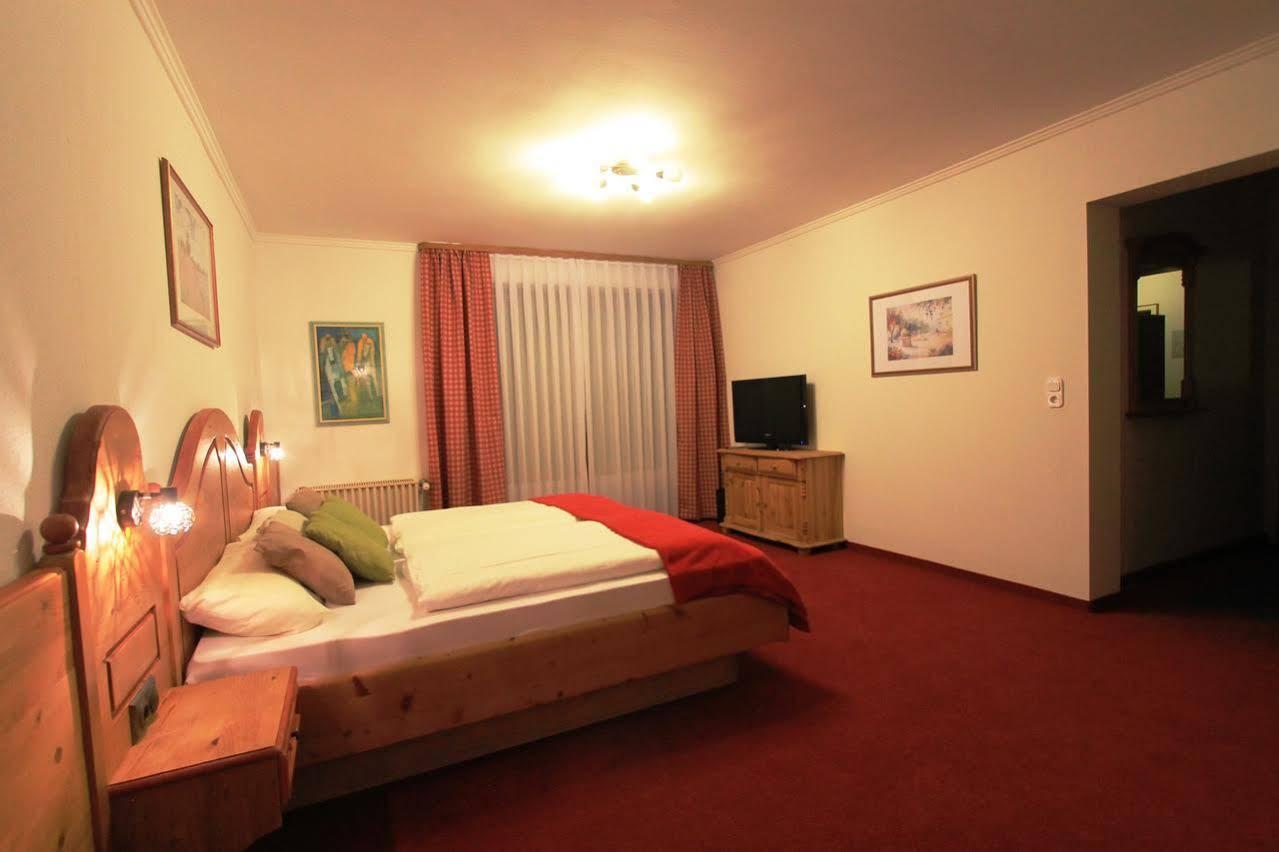 Reikartz Hotel Bergpanorama Пфронтен Екстериор снимка