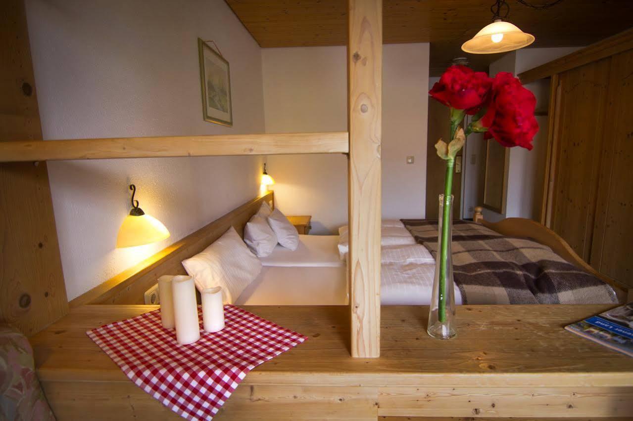 Reikartz Hotel Bergpanorama Пфронтен Екстериор снимка