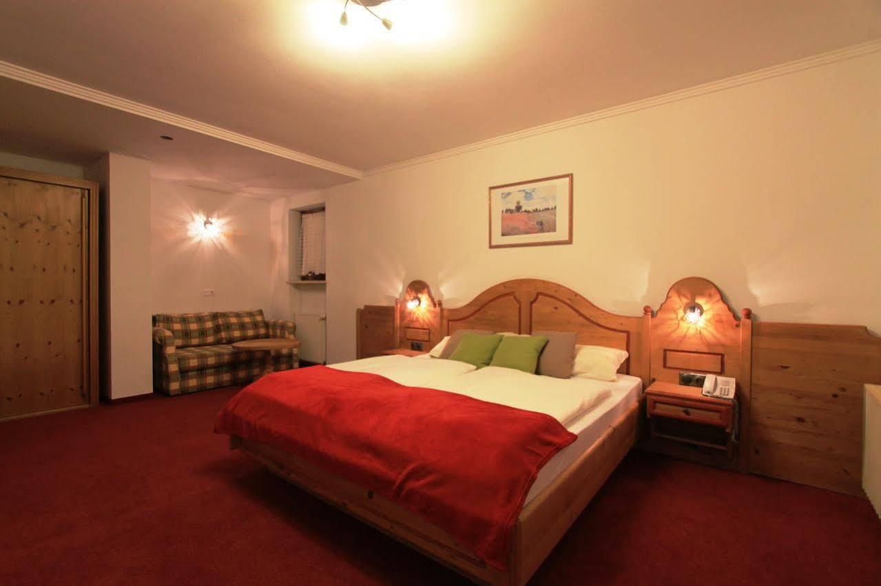 Reikartz Hotel Bergpanorama Пфронтен Екстериор снимка