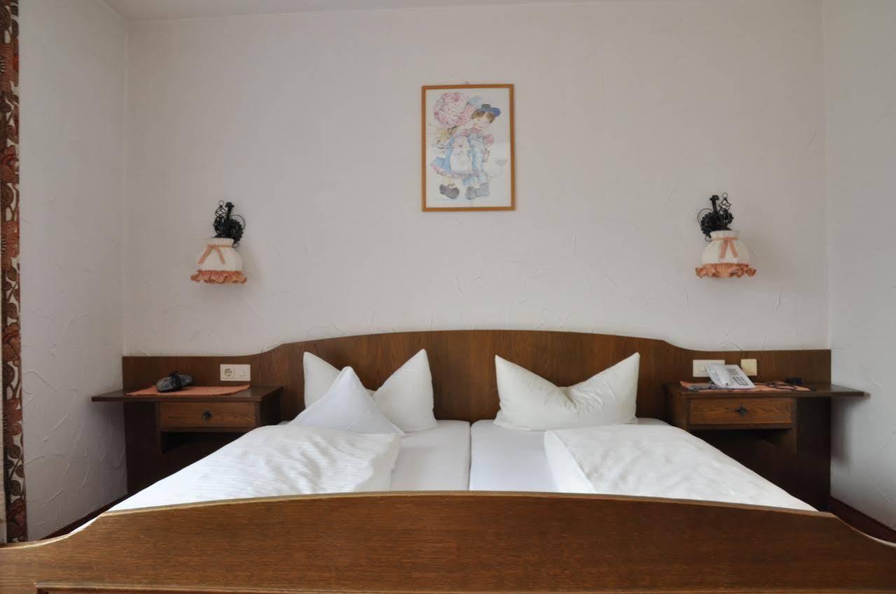 Reikartz Hotel Bergpanorama Пфронтен Екстериор снимка